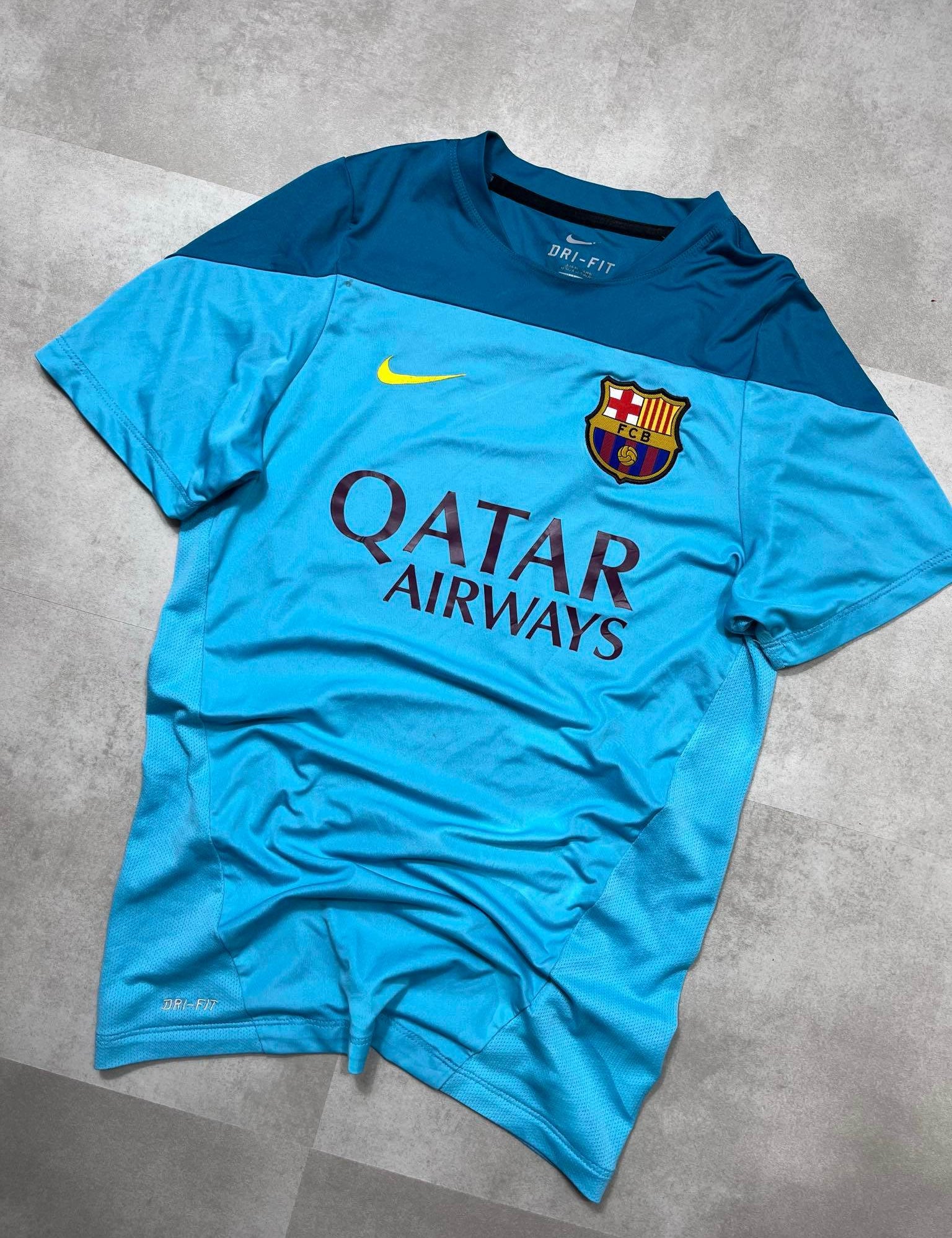 Nike 2013-14 Barcelona Jersey (S) - Candy Streetwear