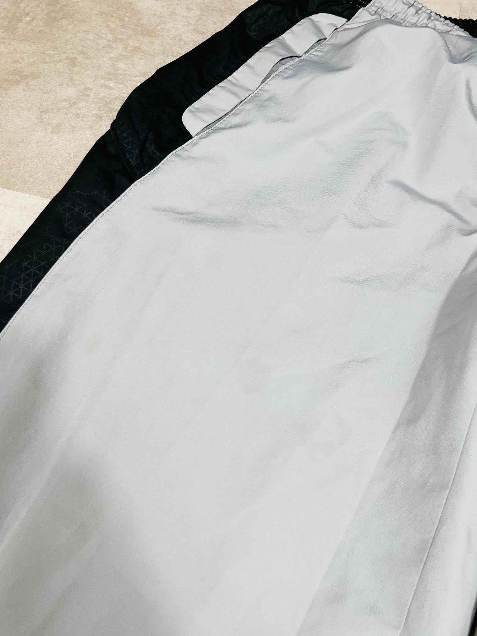 Nike Vintage Shox Trackpants (M) - Candy Streetwear