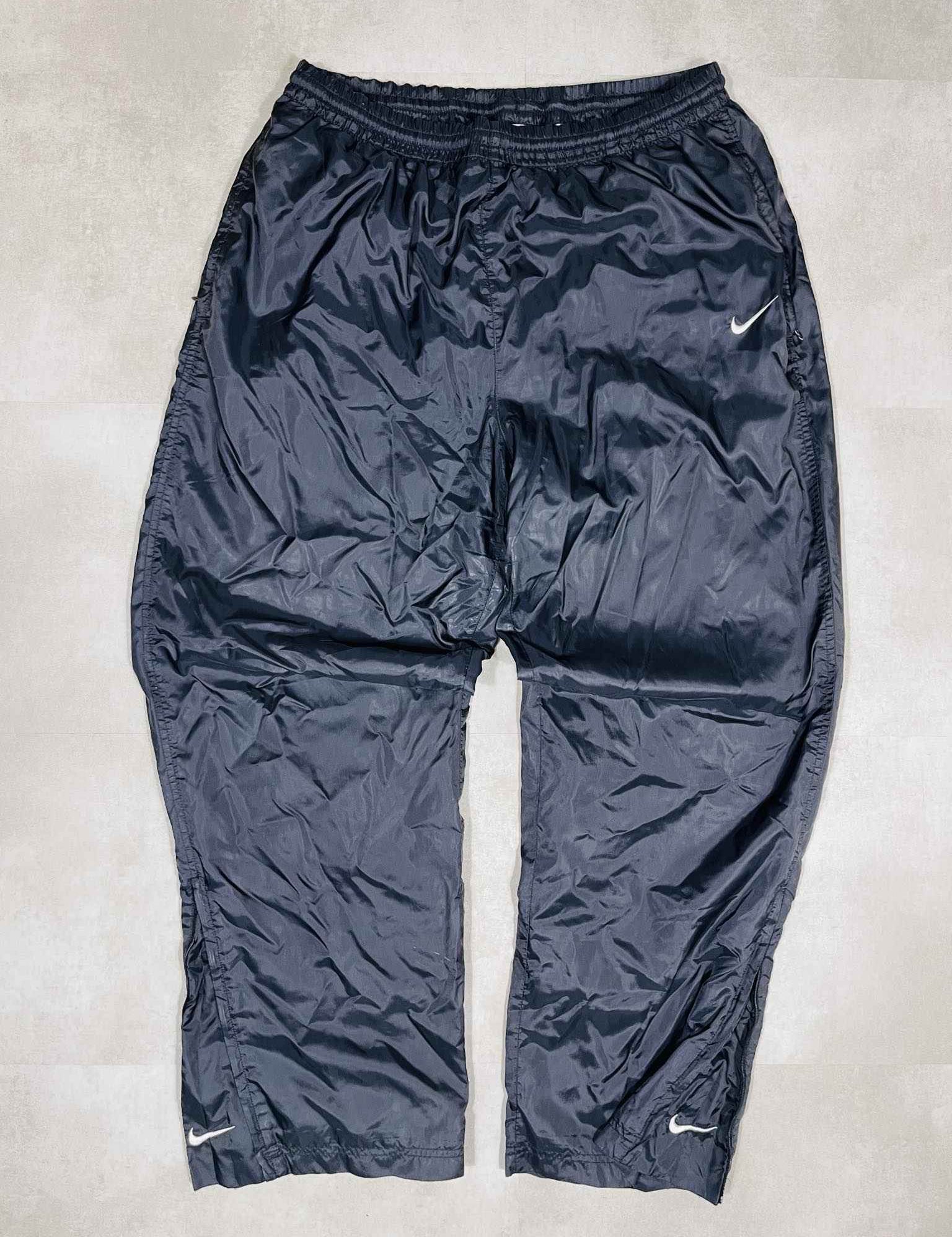 Nike Vintage Trackpants (XL) - Candy Streetwear