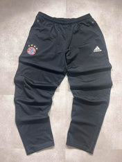 Adidas 2017-18 Bayern Trackpants (L) - Candy Streetwear