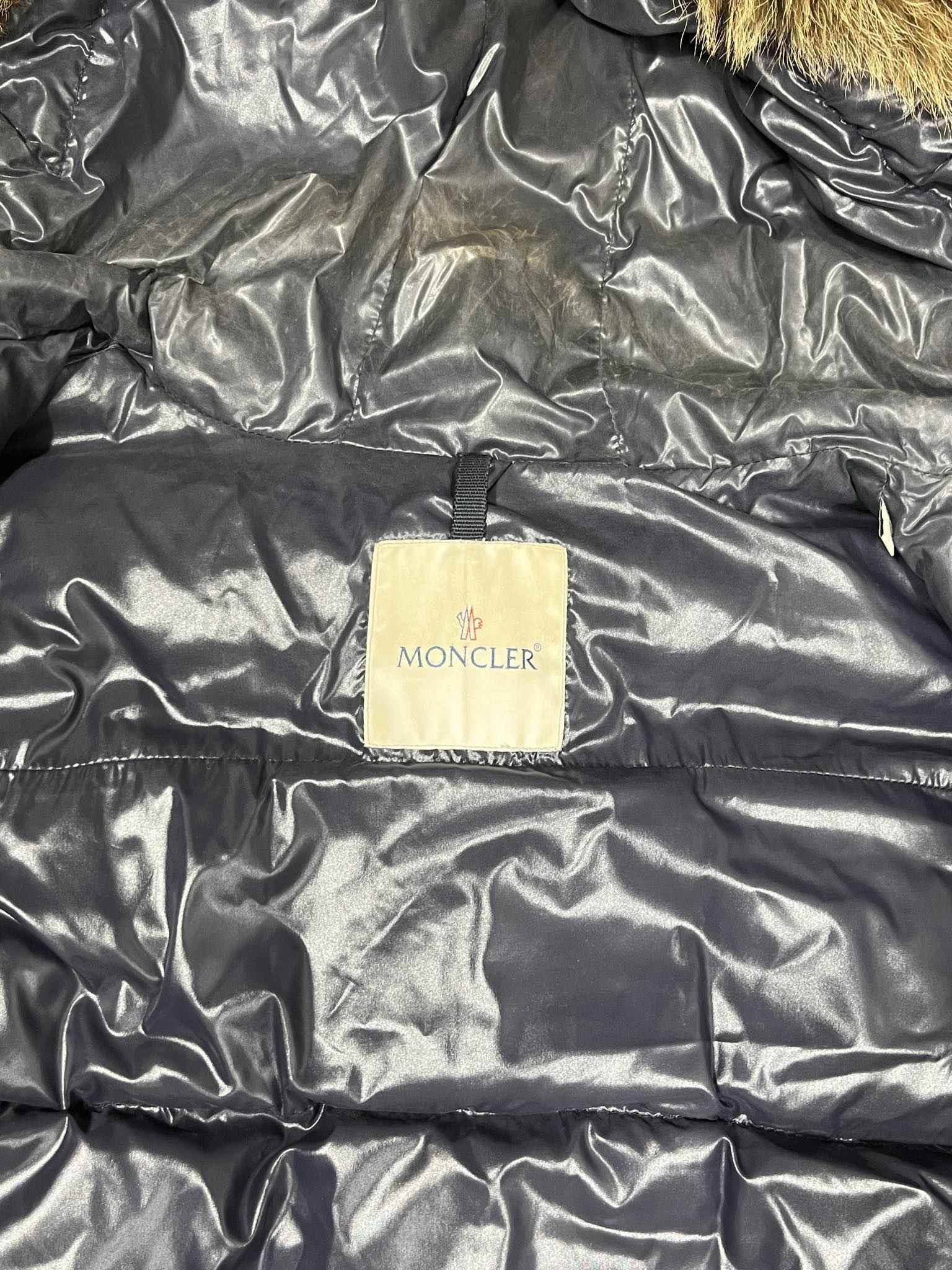 Moncler Ribera Vintage Jacket (M) - Candy Streetwear