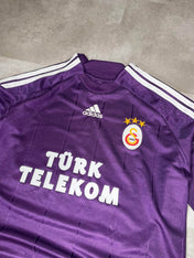 RARE Vintage 2009-10 Galatasaray Jersey (M) - Candy Streetwear