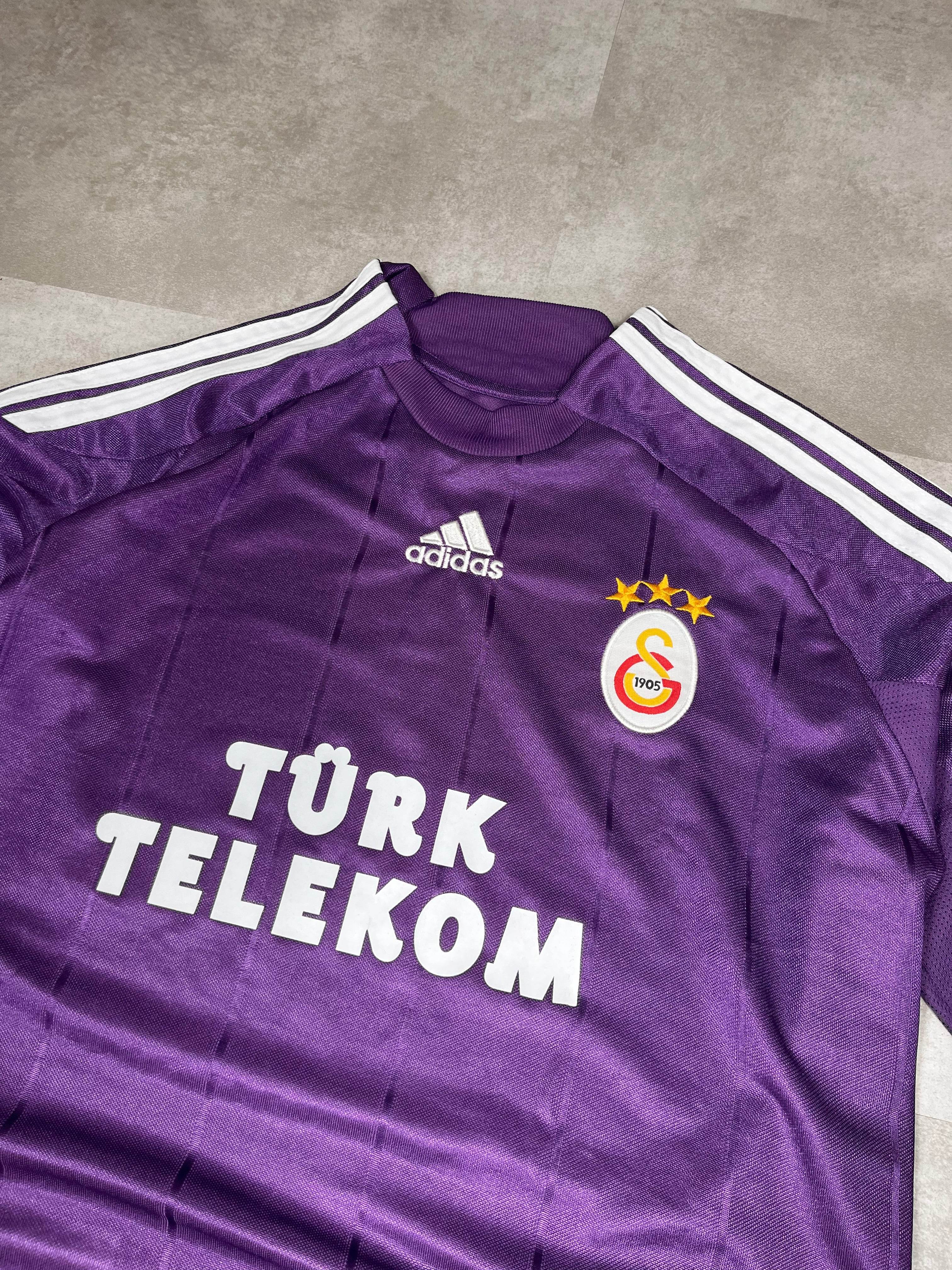 RARE Vintage 2009-10 Galatasaray Jersey (M) - Candy Streetwear
