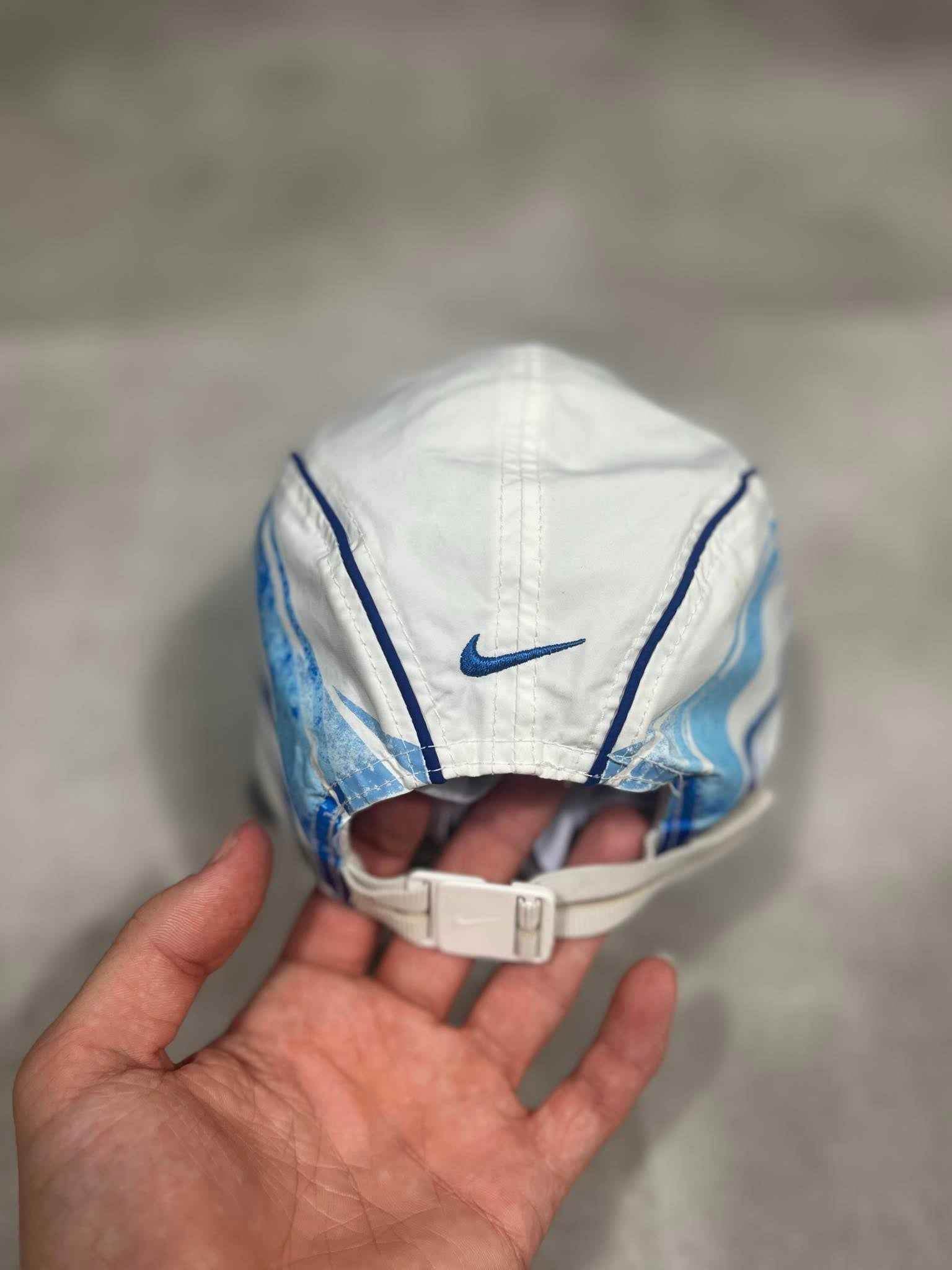 Nike Vintage Tn Cap (One Size) - Candy Streetwear