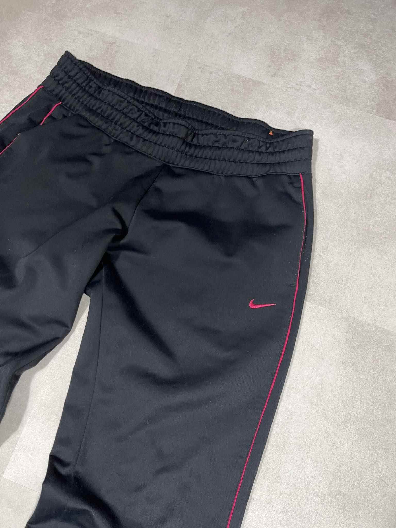 Nike Vintage Trackpants (M) - Candy Streetwear