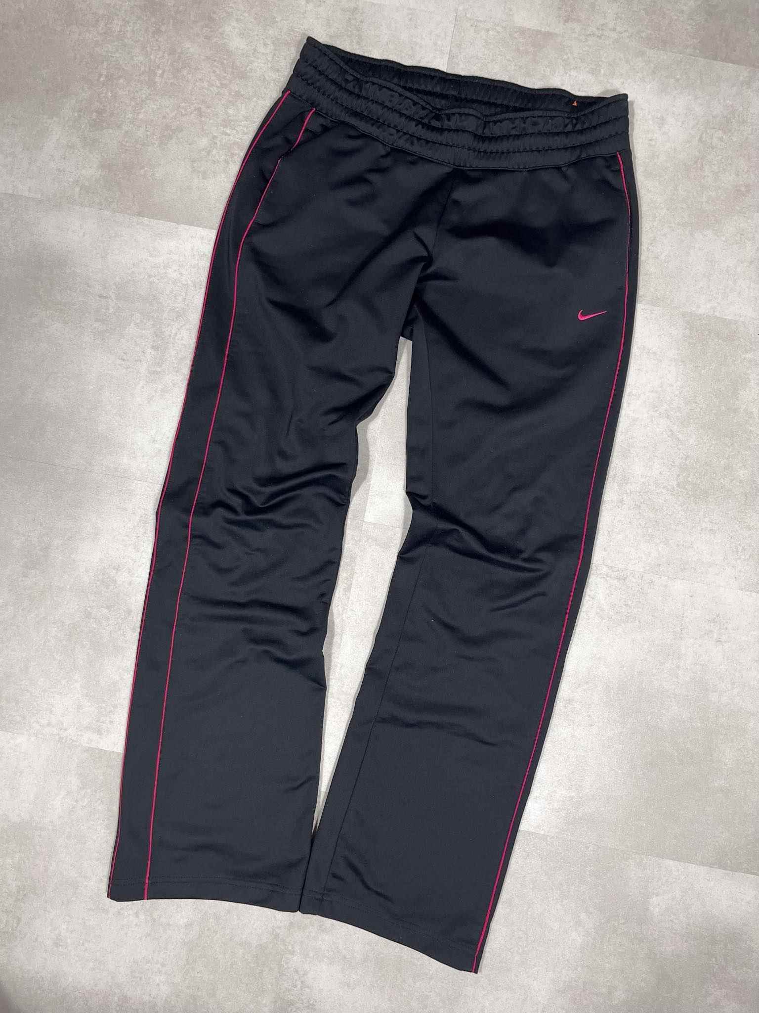 Nike Vintage Trackpants (M) - Candy Streetwear