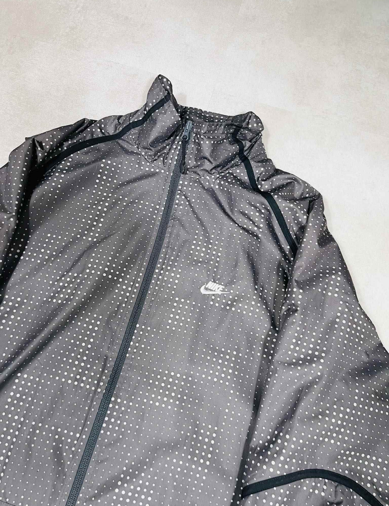 Nike Vintage Air Trackjacket (L) - Candy Streetwear