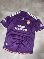 RARE Vintage 2009-10 Galatasaray Jersey (M) - Candy Streetwear