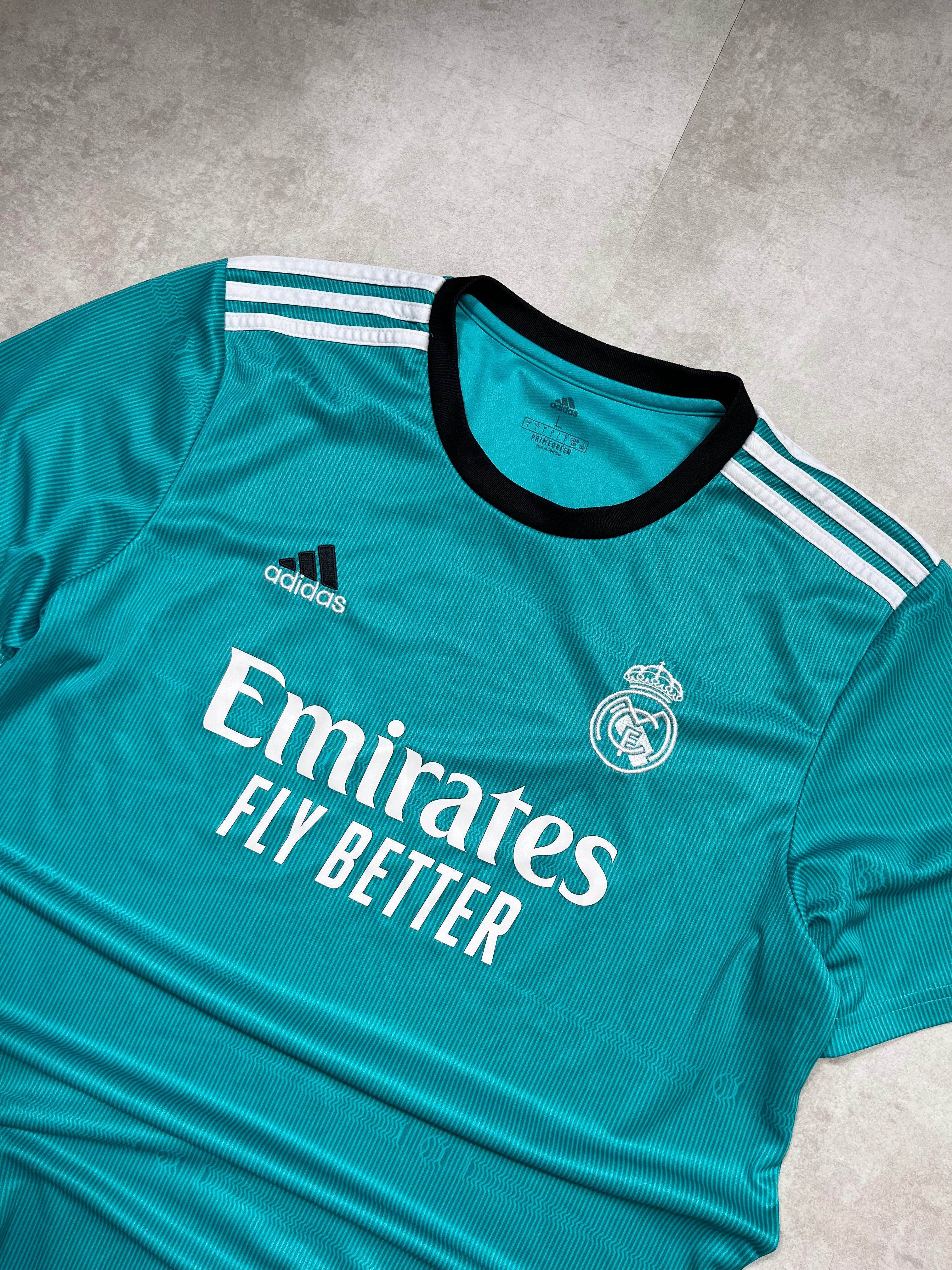 Adidas Real Madrid 2021-22 Kit (L) - Candy Streetwear