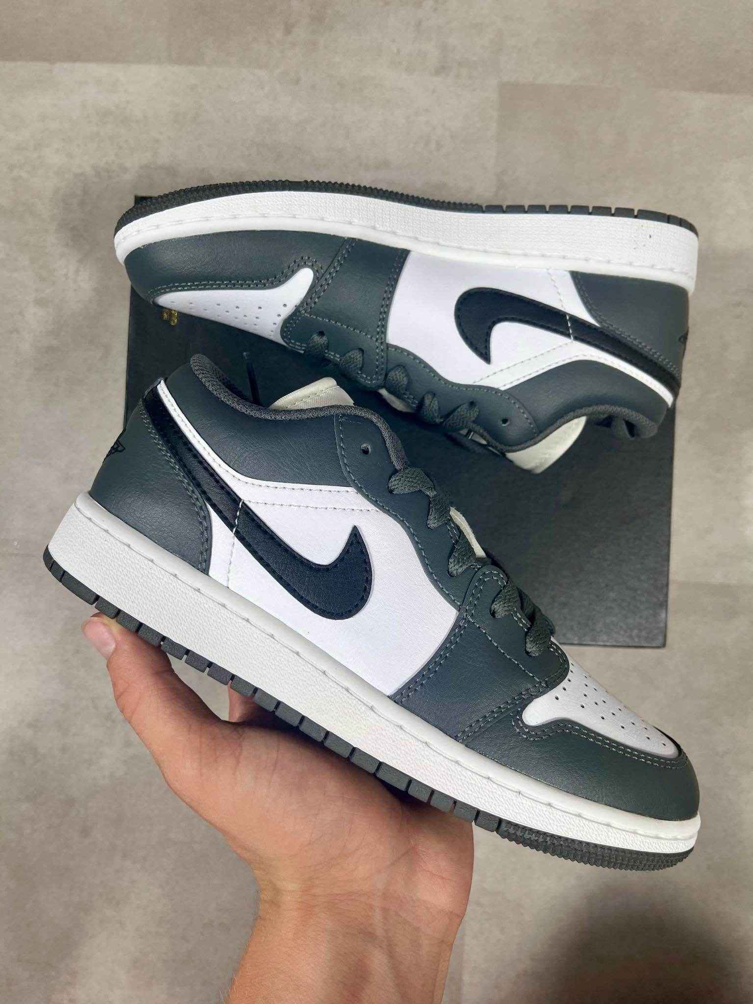 Jordan 1 Low Iron Grey - Candy Streetwear