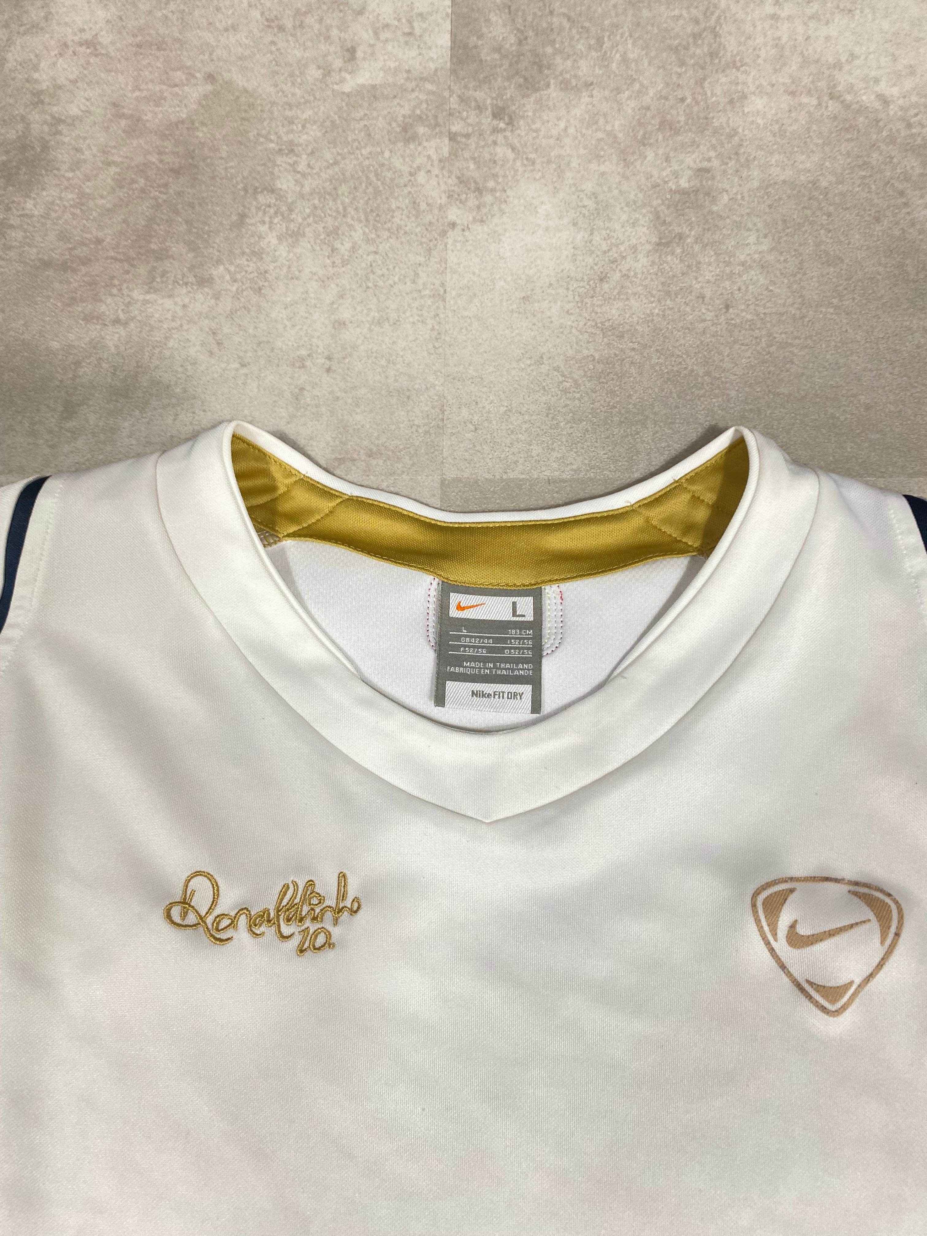 2000s Nike x Ronaldinho Vintage Jersey (L)