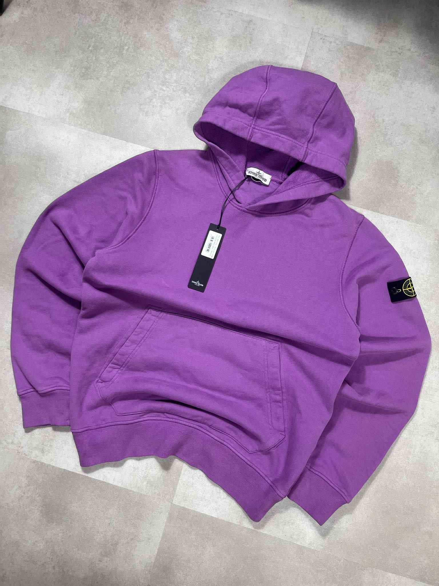 *BRAND NEW* Stone Island Hoodie (S) - Candy Streetwear