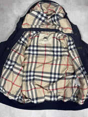 Burberry Vintage Winter Jacket (M) - Candy Streetwear