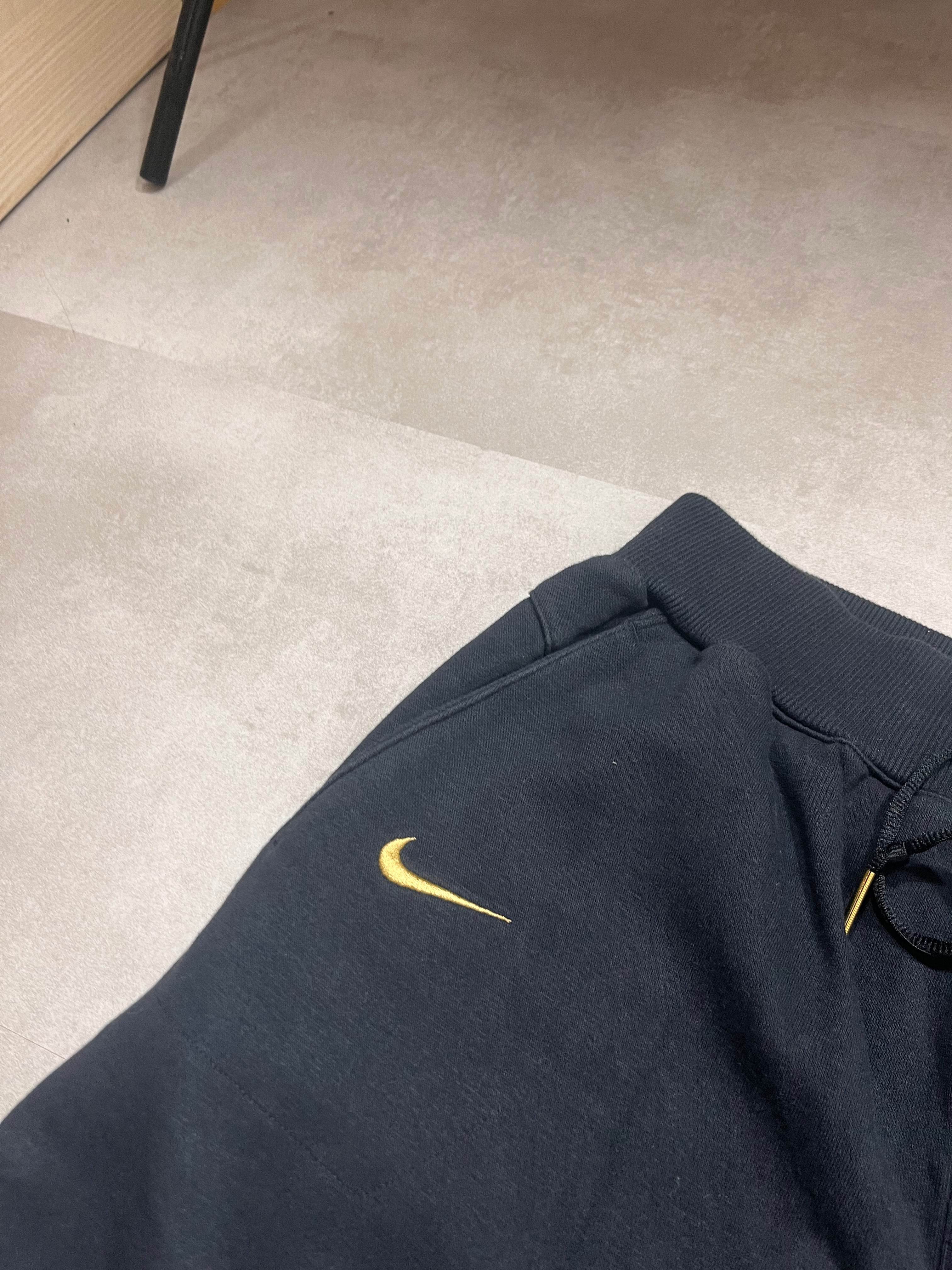 Nike 2006-07 Ronaldinho Baggy Jogger (M) - Candy Streetwear