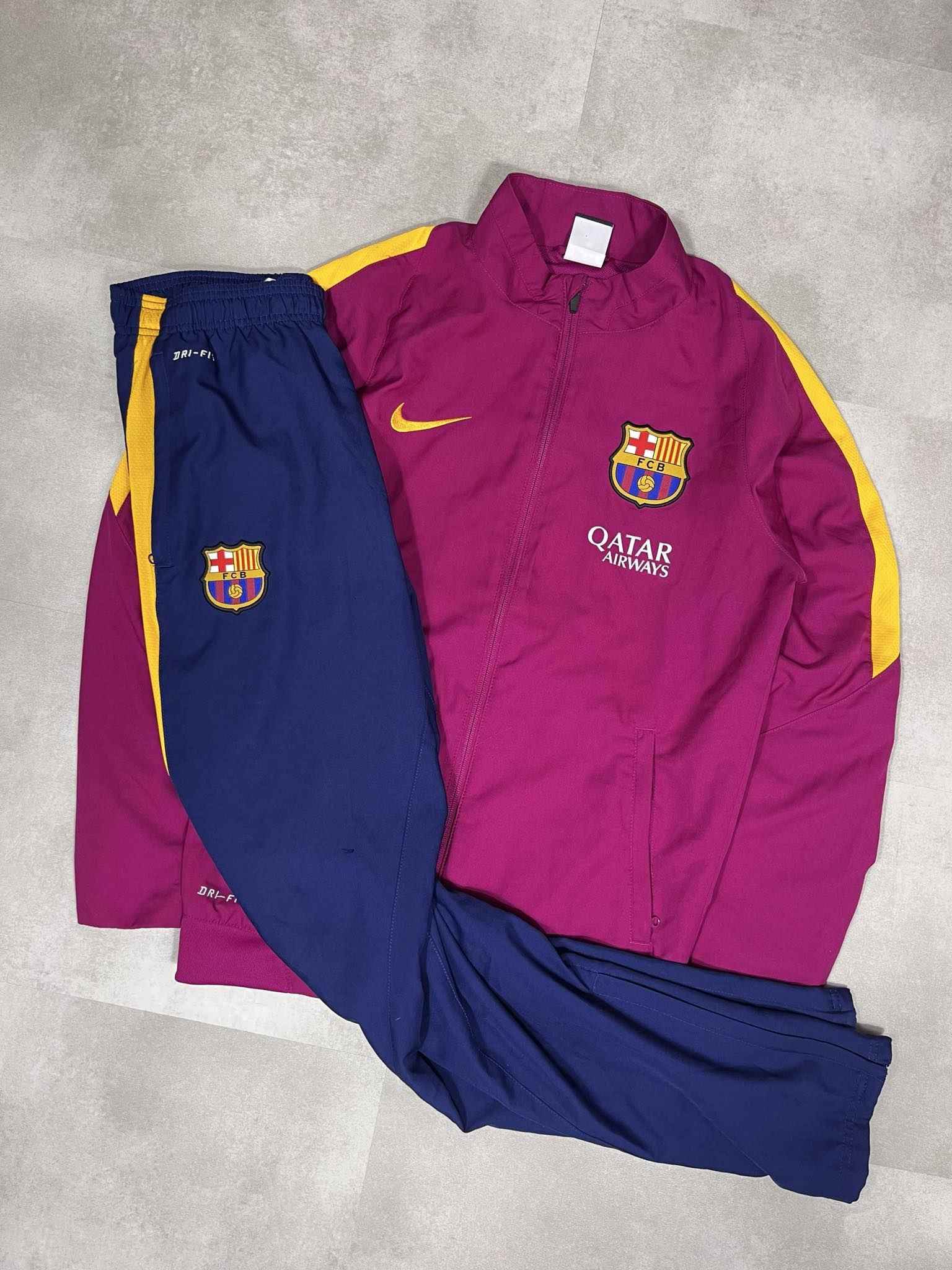 2015-16 Nike FC Barcelona Tracksuit (S) - Candy Streetwear