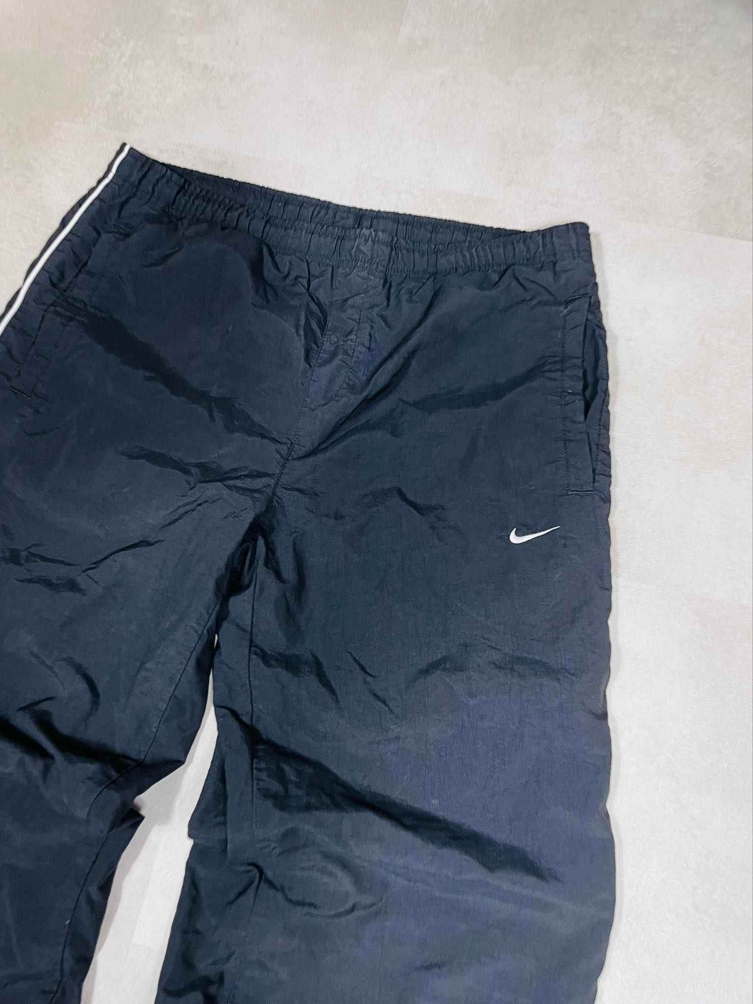 Nike Vintage Trackpants (M) - Candy Streetwear