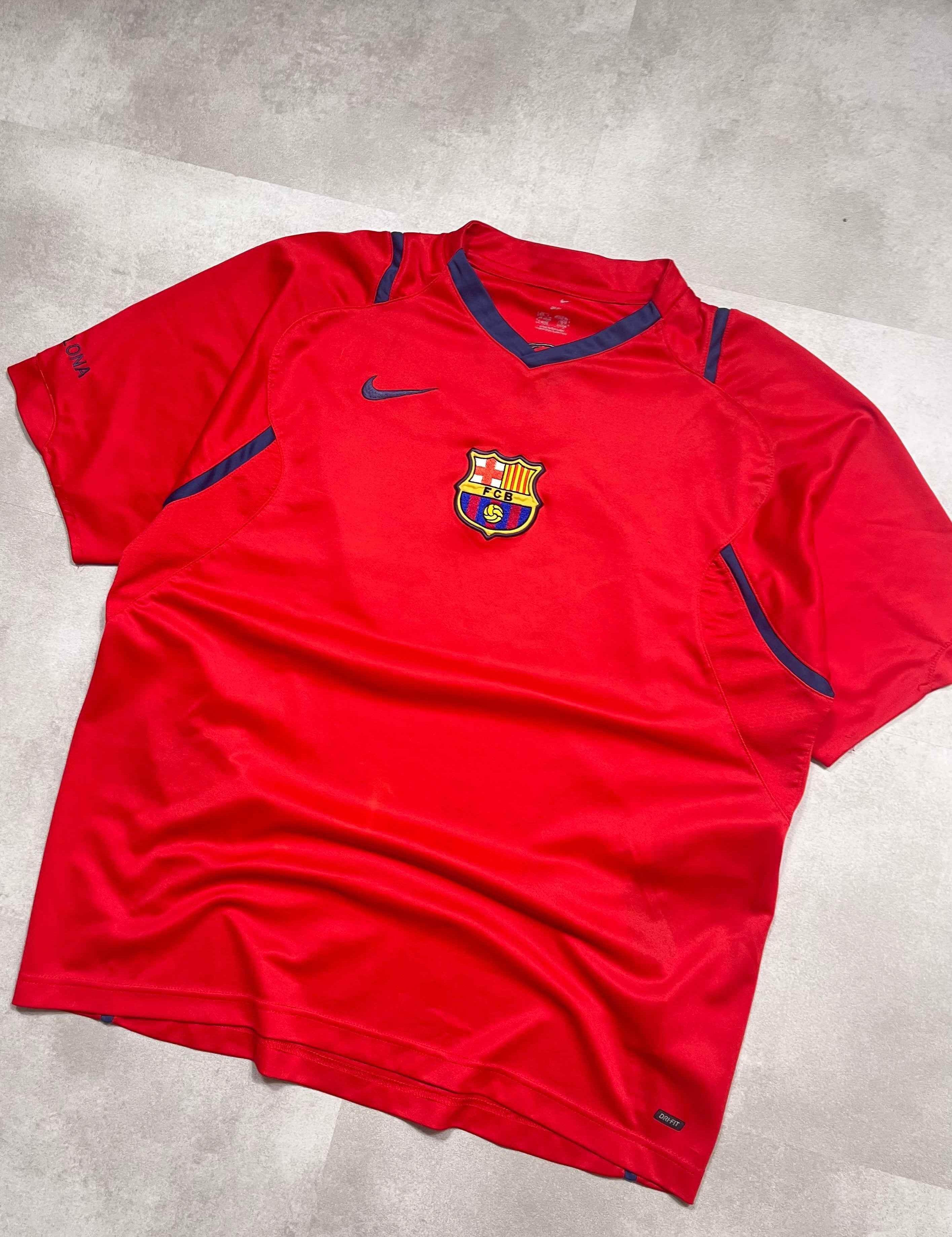 Nike Barcelona 2006-07 Football Kit (M) - Candy Streetwear
