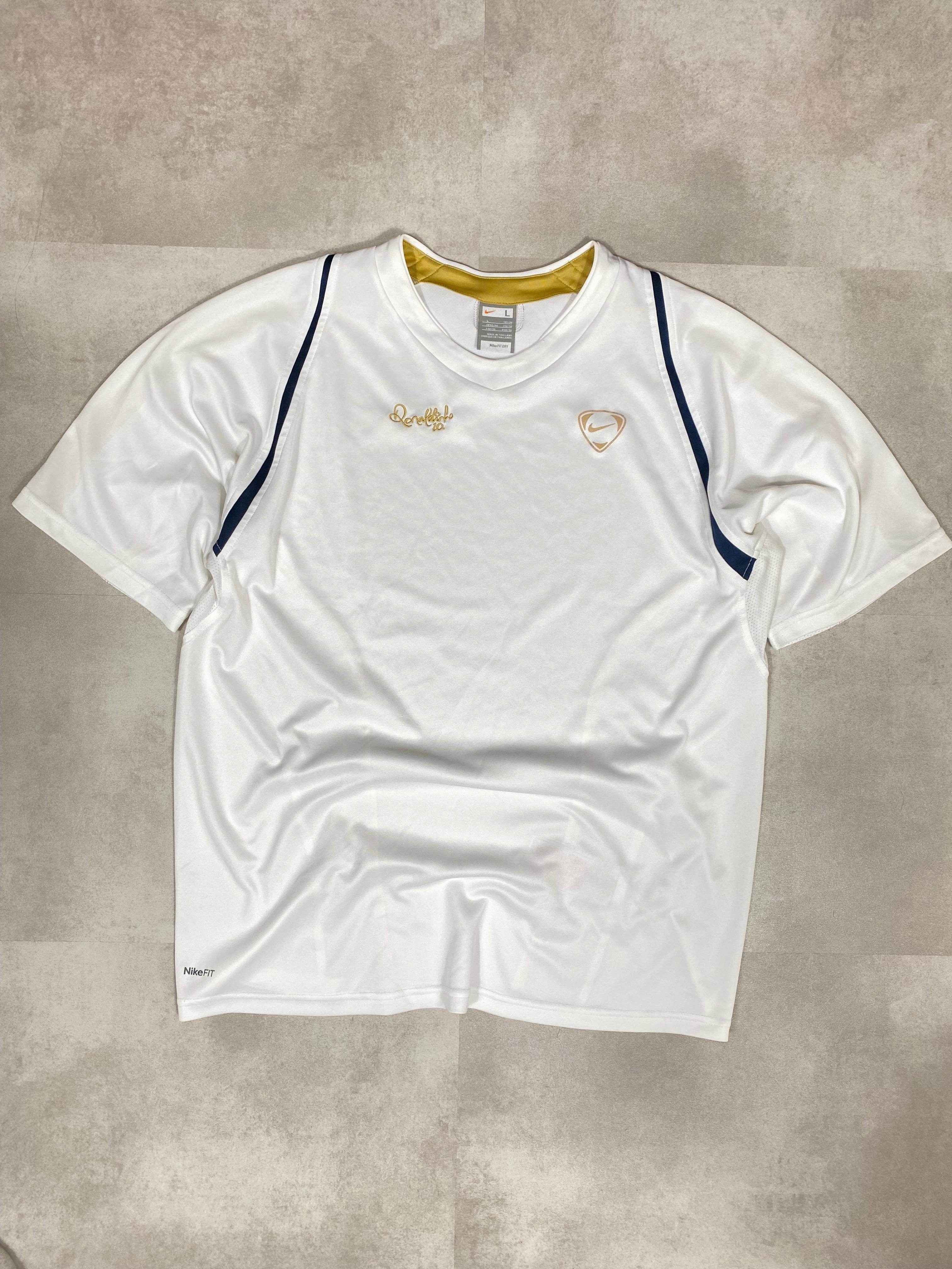 2000s Nike x Ronaldinho Vintage Jersey (L)