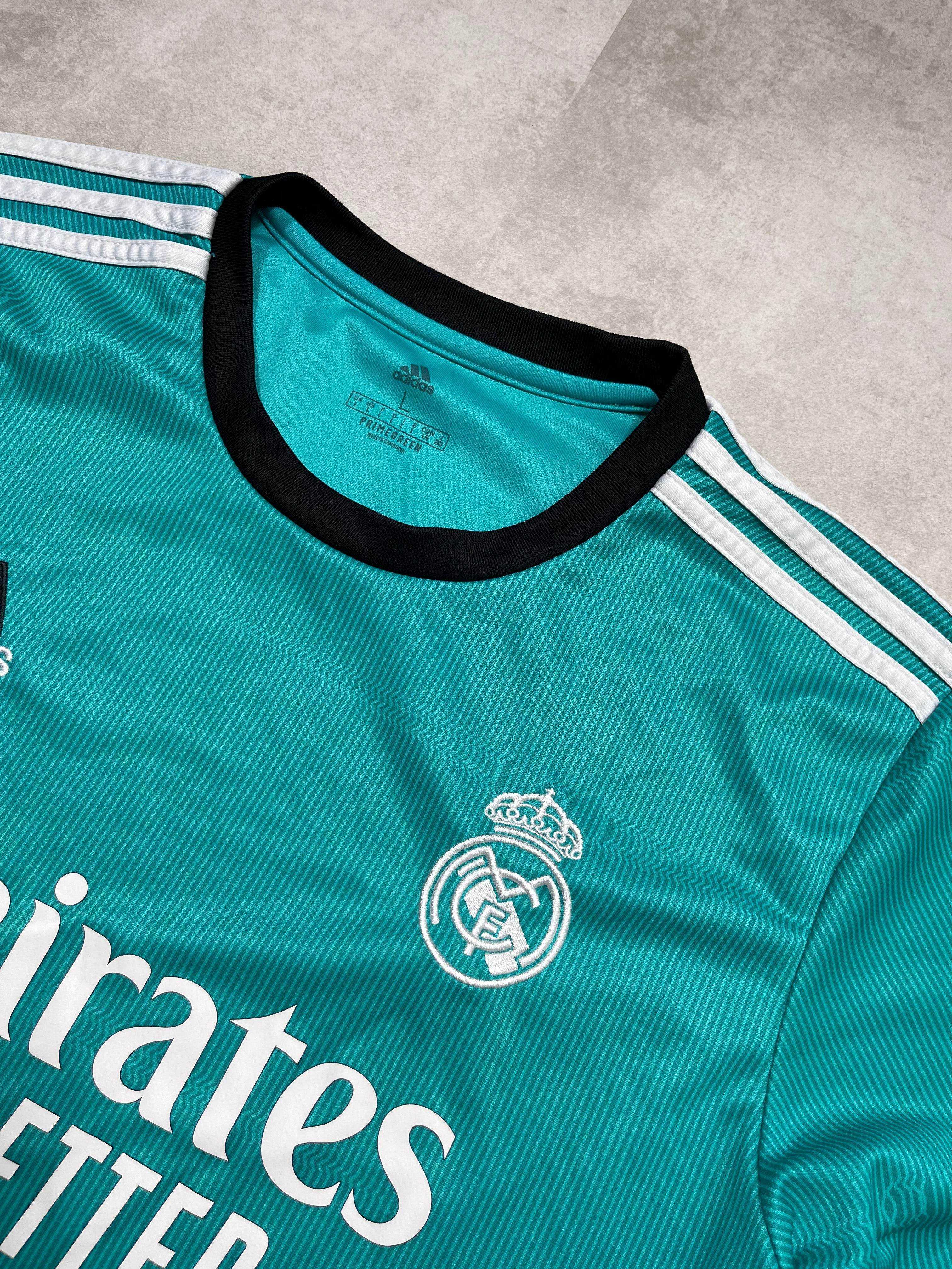 Adidas Real Madrid 2021-22 Kit (L) - Candy Streetwear