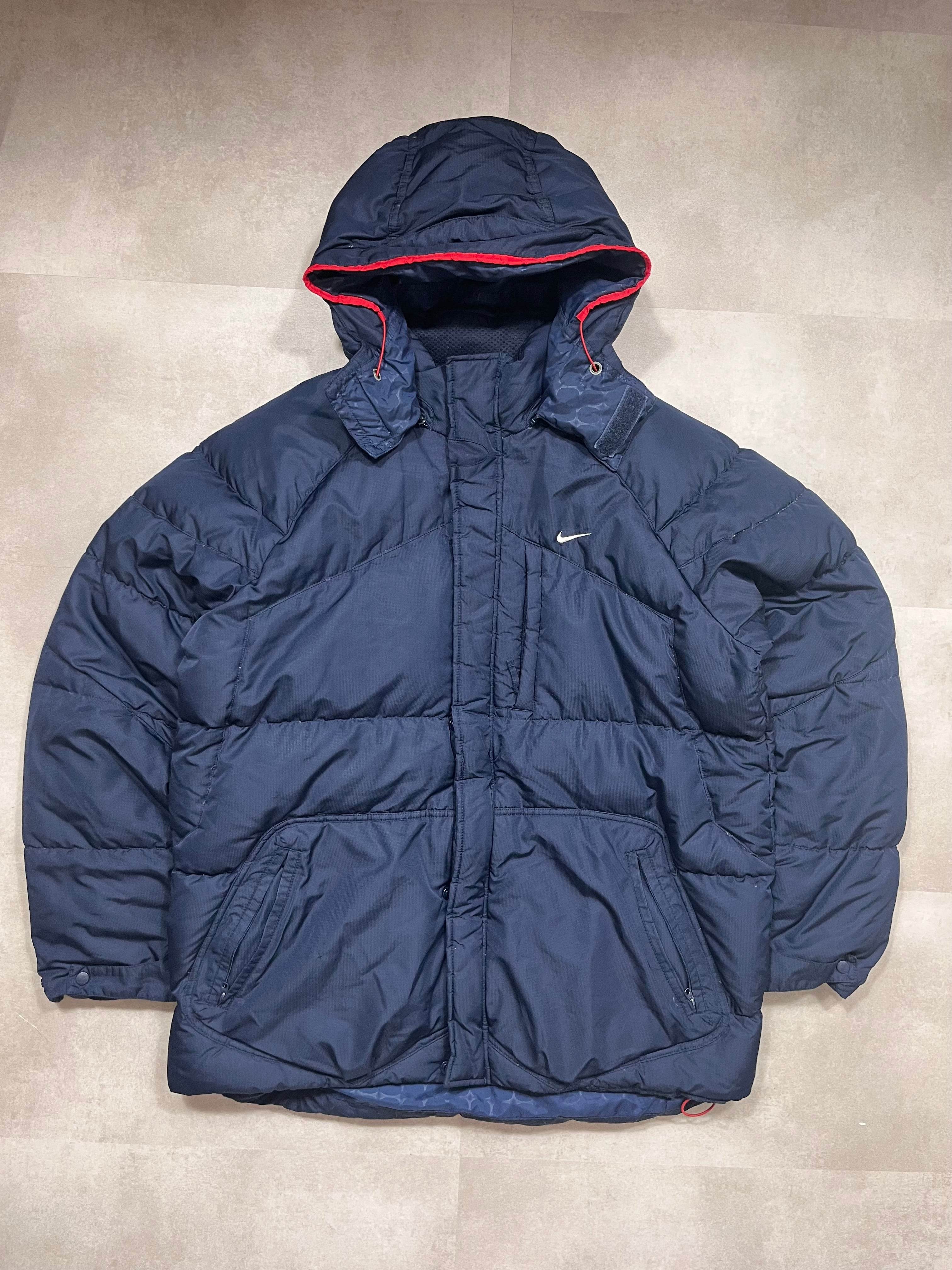 Nike Vintage Puffer Jacket (L) - Candy Streetwear