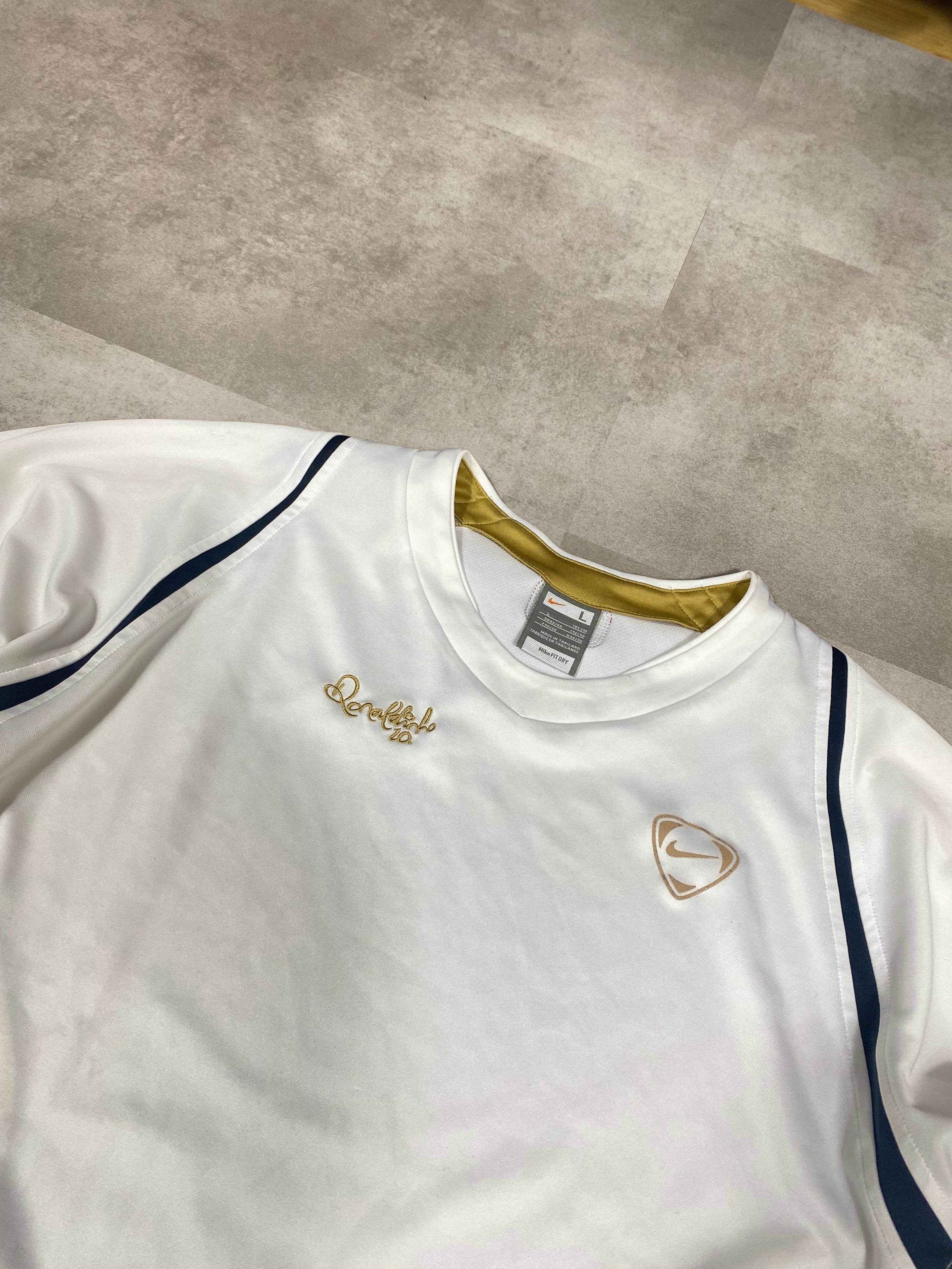 2000s Nike x Ronaldinho Vintage Jersey (L)