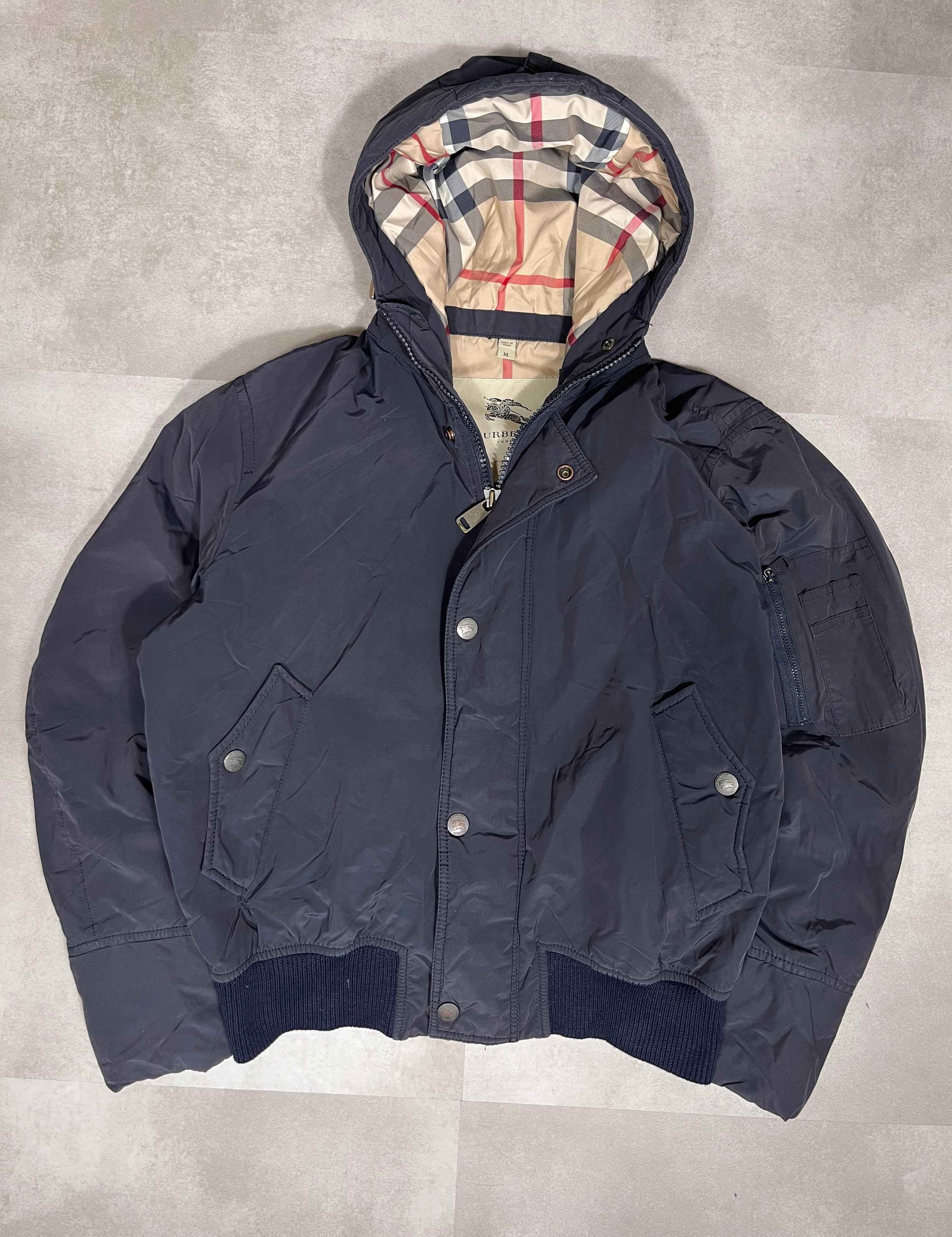 Burberry Vintage Winter Jacket (M) - Candy Streetwear