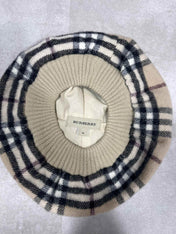 Vintage Beige Burberry Bonnet Hat - Candy Streetwear
