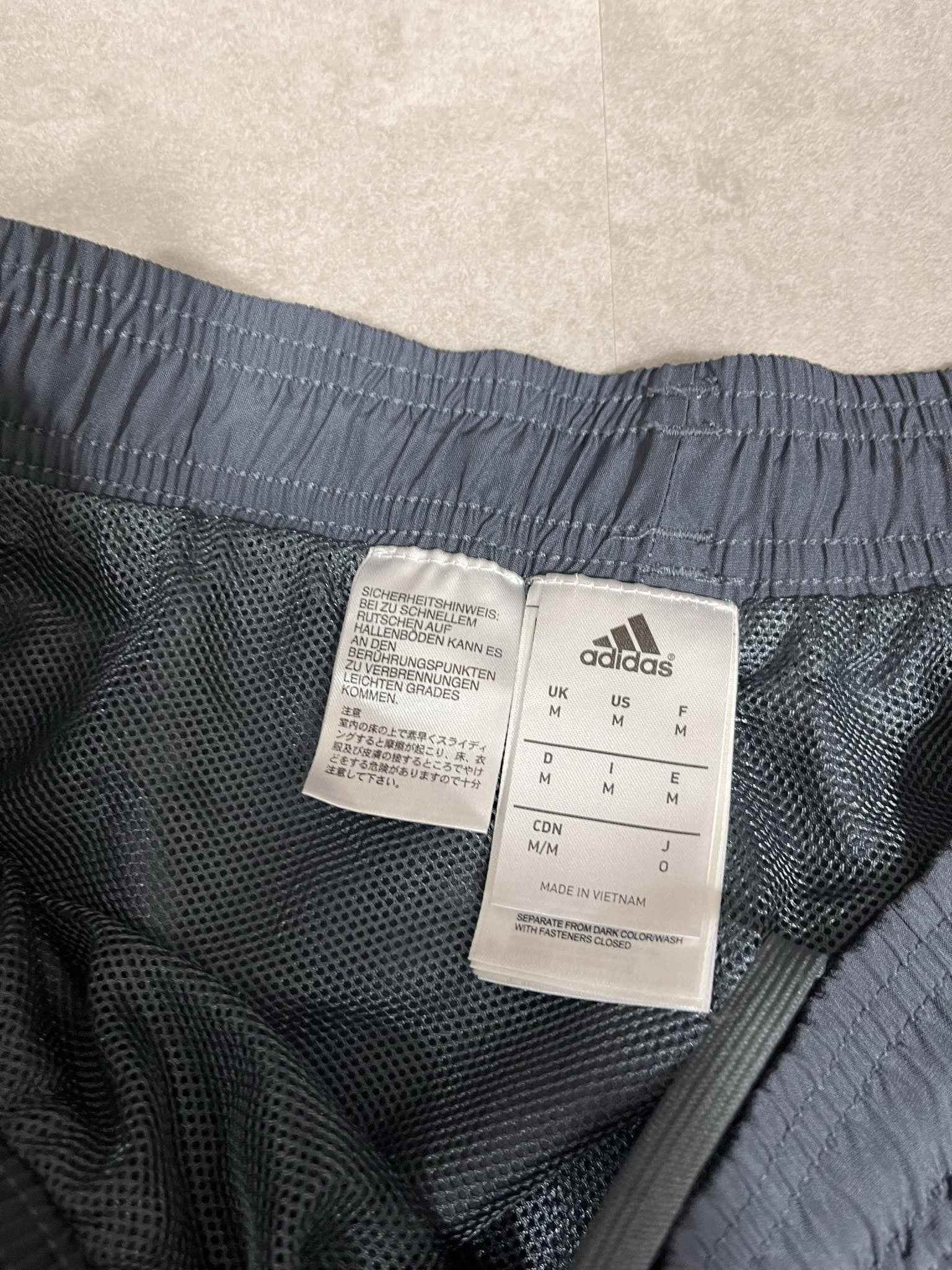 Adidas Real Madrid 2015 Trackpants (M) - Candy Streetwear