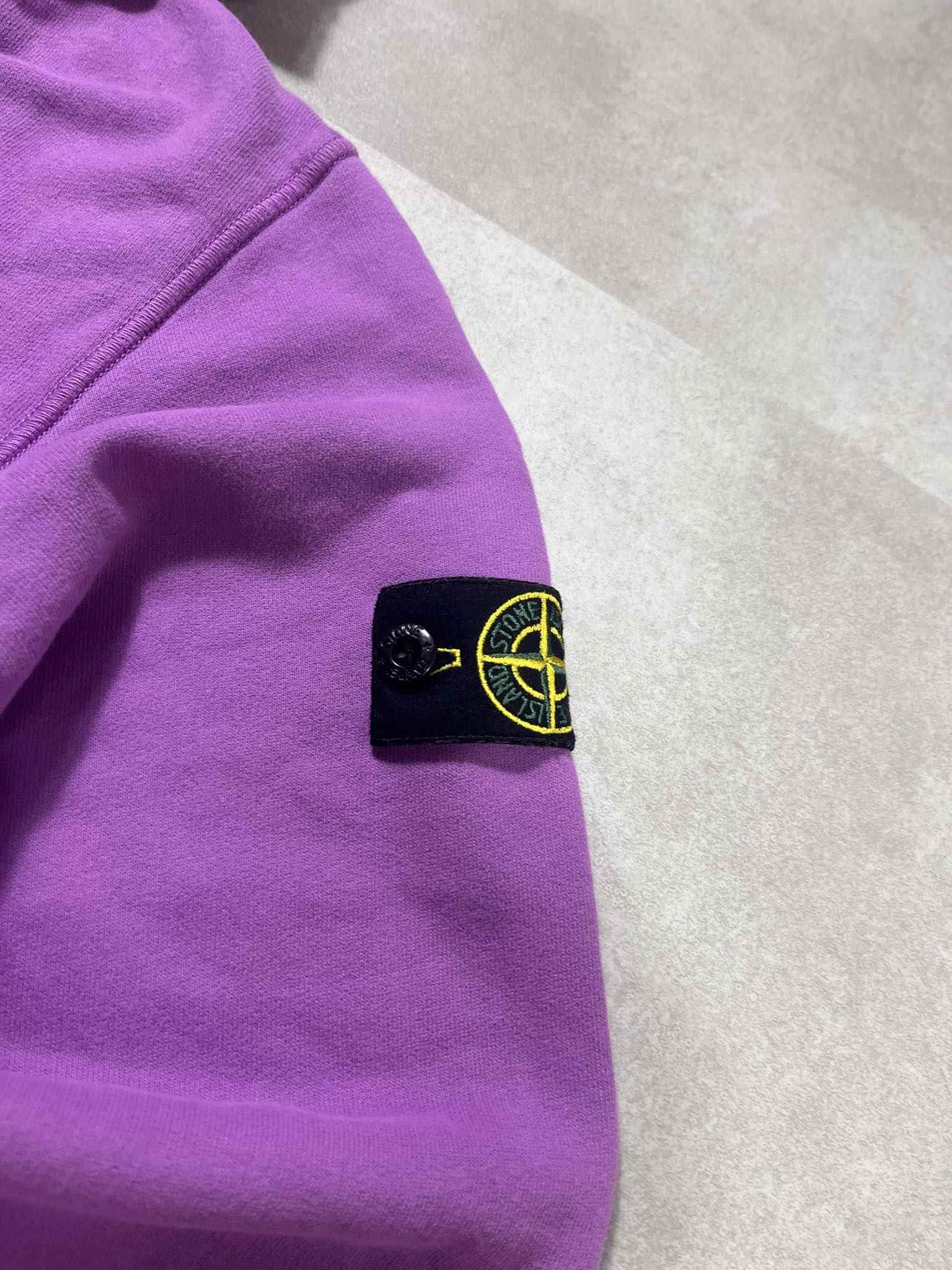*BRAND NEW* Stone Island Hoodie (S) - Candy Streetwear