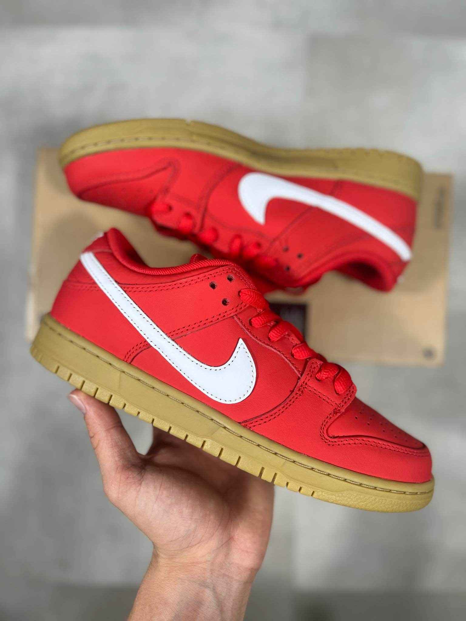 Nike SB Dunk Low University Red Gum (40) - Candy Streetwear