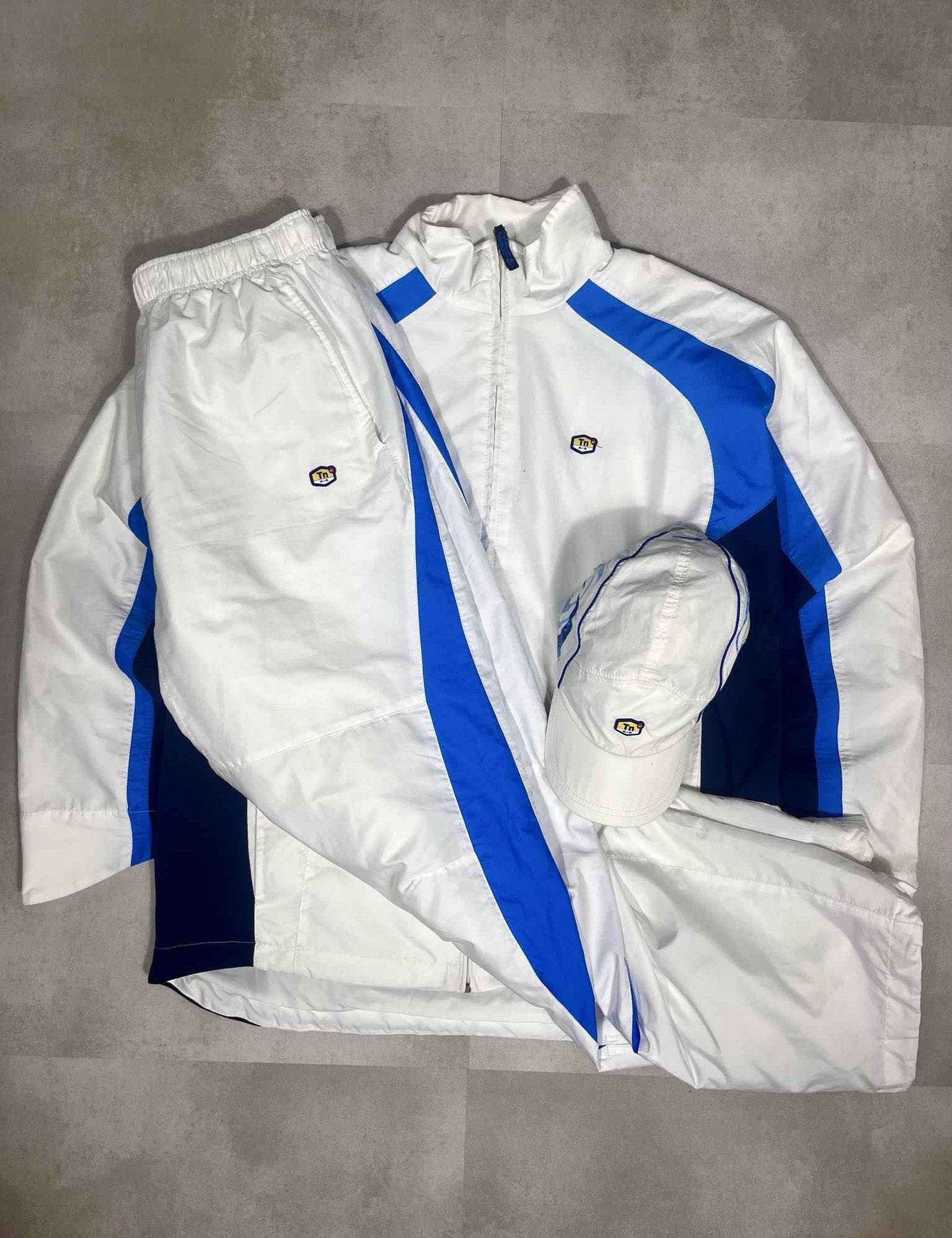 Nike Vintage TN Tracksuit (L) - Candy Streetwear