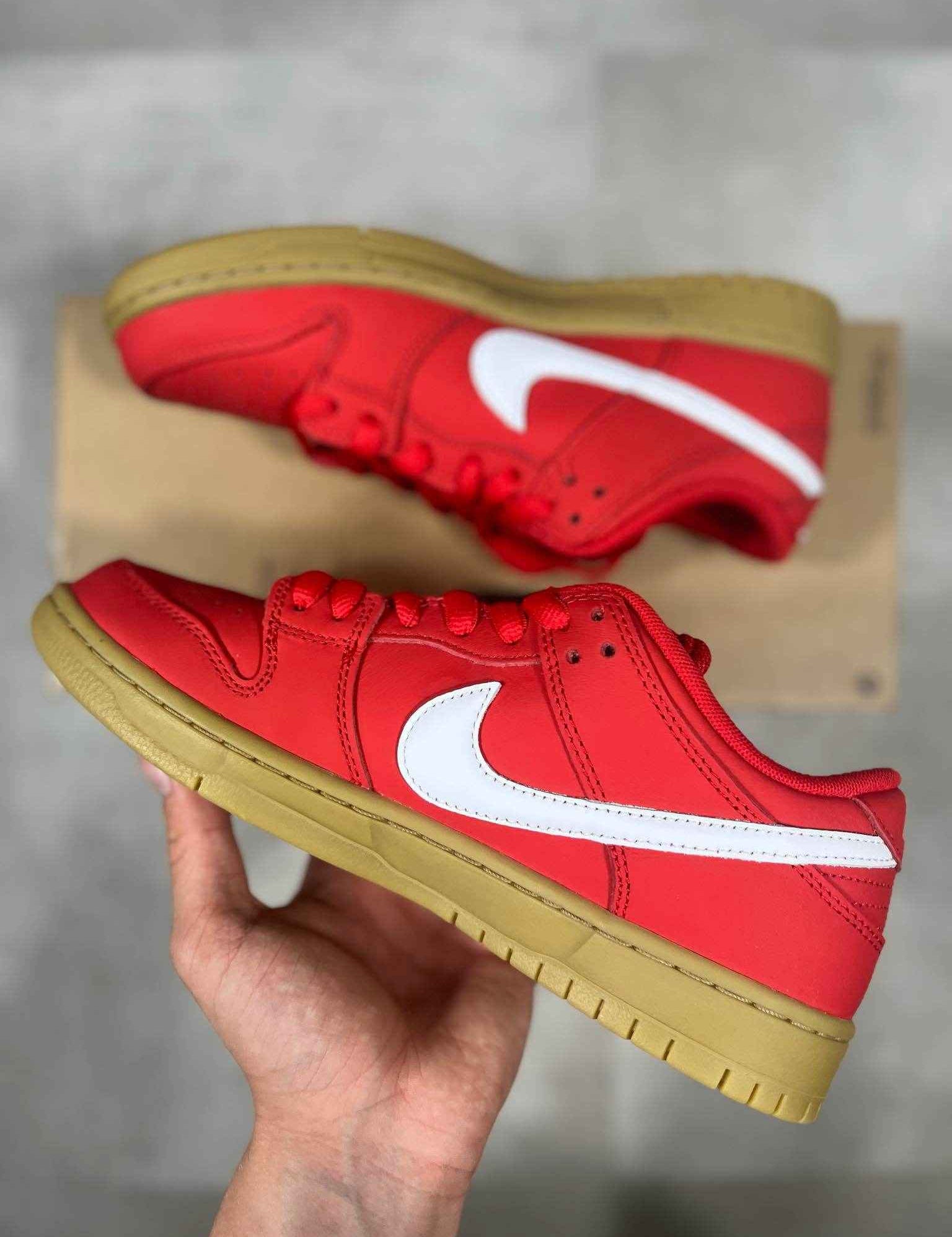 Nike SB Dunk Low University Red Gum (40) - Candy Streetwear