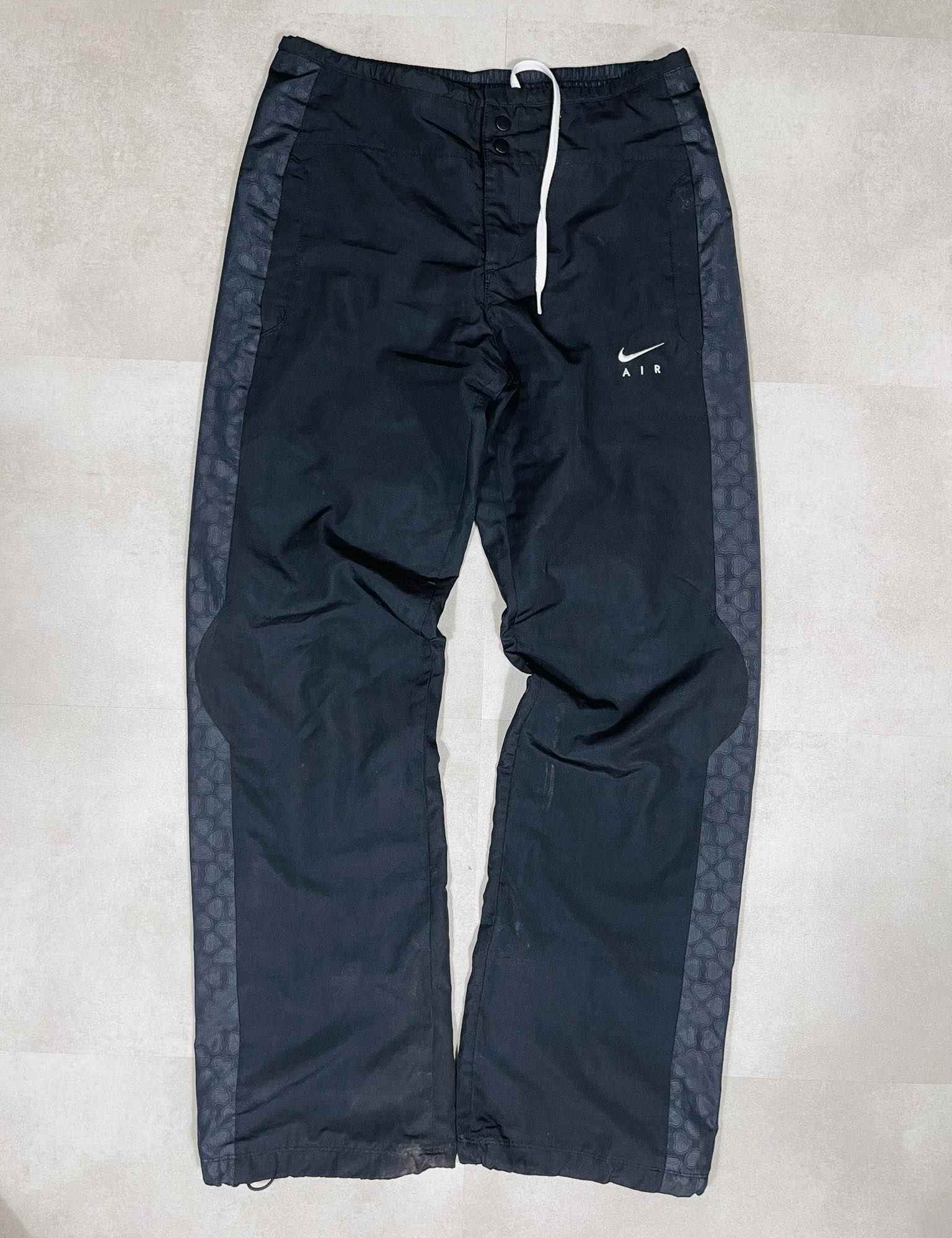 Nike Vintage Air Trackpants (S) - Candy Streetwear