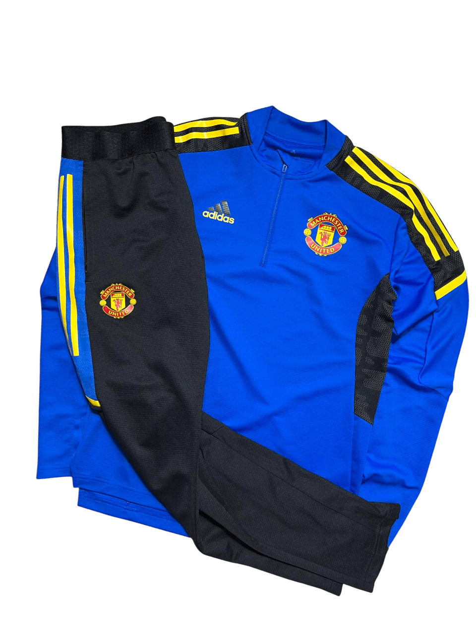 *2021-22 Adidas x MAN United Tracksuit (M)