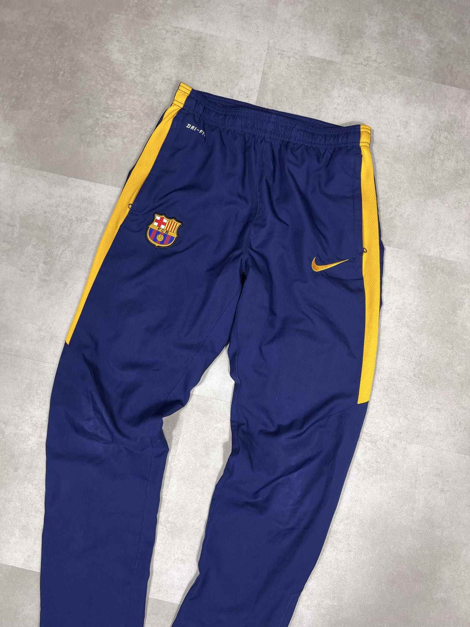 2015-16 Nike FC Barcelona Trackpants (S) - Candy Streetwear