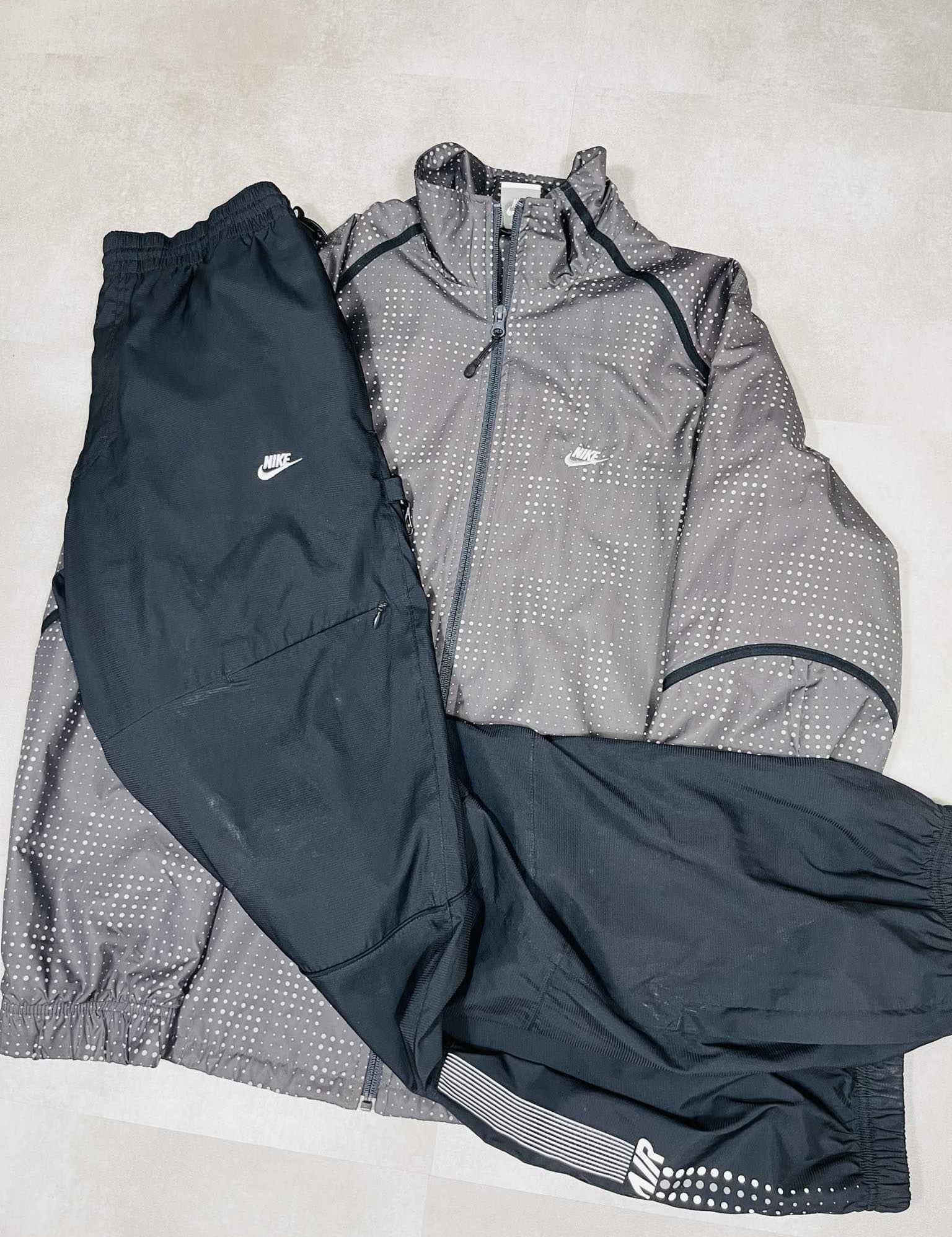 Nike Vintage Air Tracksuit (L) - Candy Streetwear