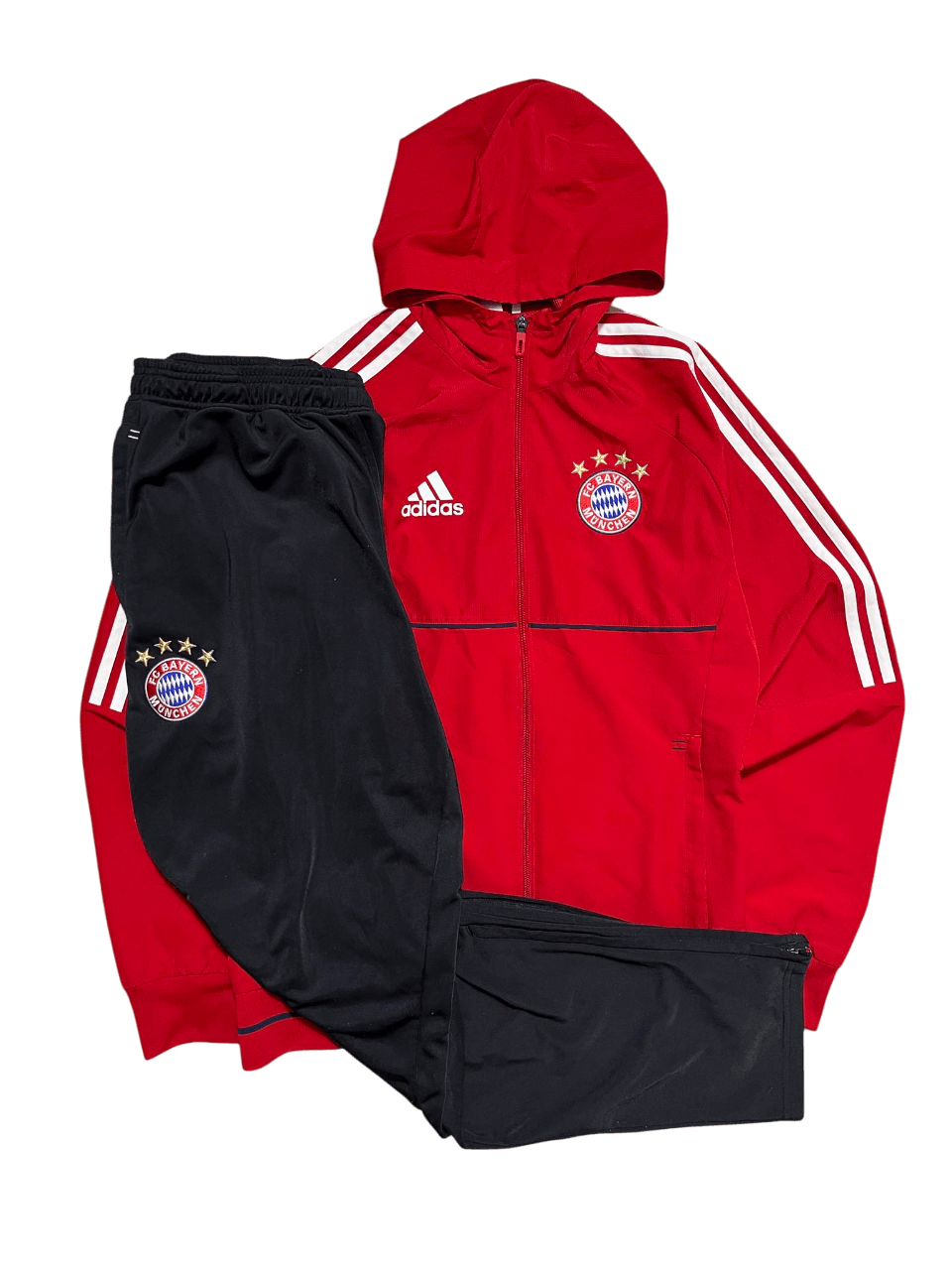 *Adidas 2017-18 Bayern Munich Tracksuit (M)