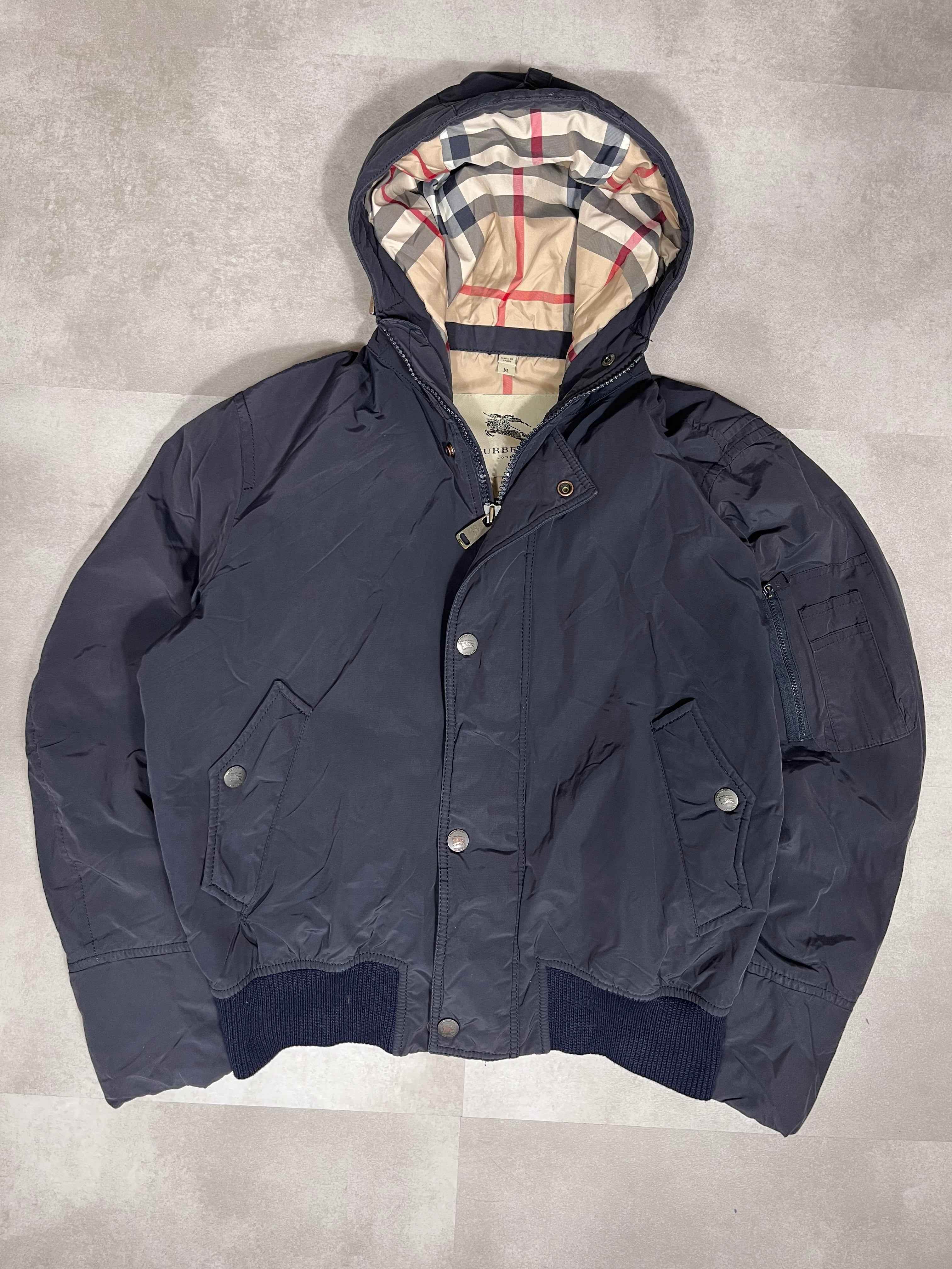 Burberry Vintage Winter Jacket (M) - Candy Streetwear