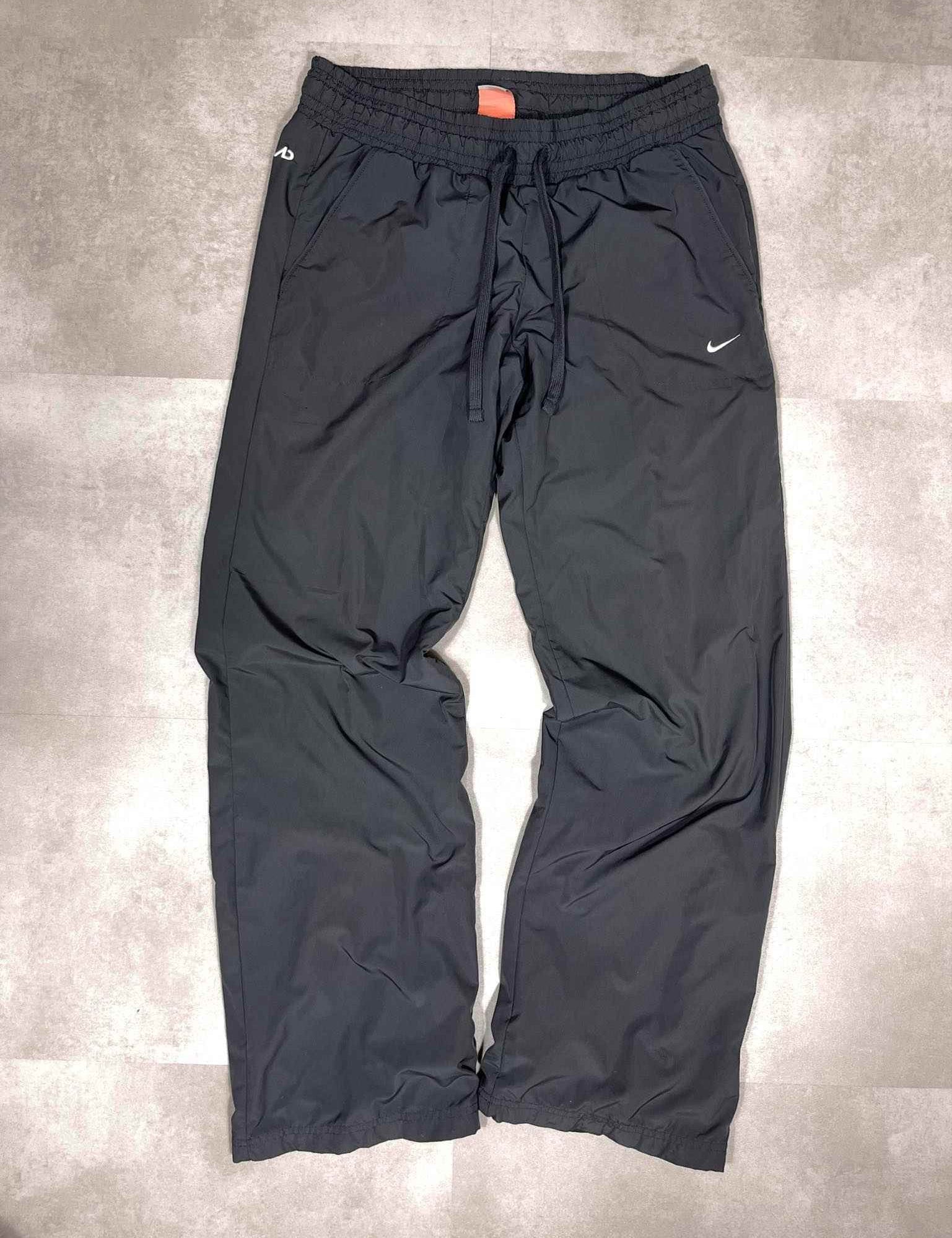 Nike Vintage Trackpants (S) - Candy Streetwear